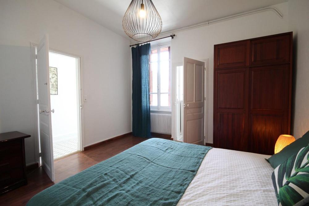 Appartements Le Cru Colbert Beaune  Exterior photo